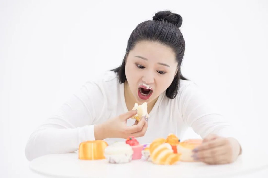 外阴白斑患者为什么还要戒糖？